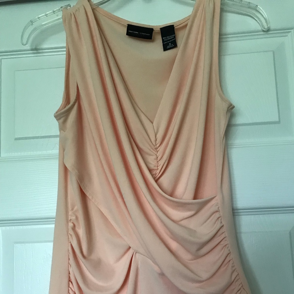 Peach slouchy front sleeveless shirt
